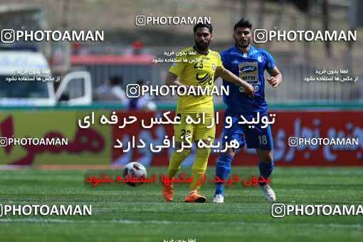 1074337, Tehran, [*parameter:4*], لیگ برتر فوتبال ایران، Persian Gulf Cup، Week 26، Second Leg، Naft Tehran 1 v 2 Esteghlal on 2018/03/29 at Takhti Stadium