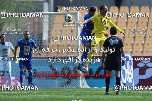 1074106, Tehran, [*parameter:4*], لیگ برتر فوتبال ایران، Persian Gulf Cup، Week 26، Second Leg، Naft Tehran 1 v 2 Esteghlal on 2018/03/29 at Takhti Stadium