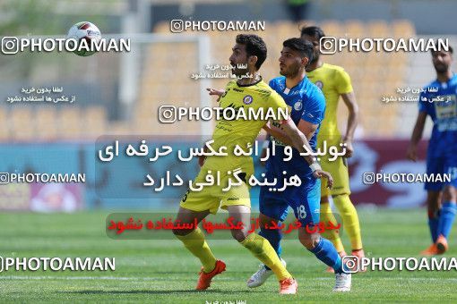 1074049, Tehran, [*parameter:4*], لیگ برتر فوتبال ایران، Persian Gulf Cup، Week 26، Second Leg، Naft Tehran 1 v 2 Esteghlal on 2018/03/29 at Takhti Stadium