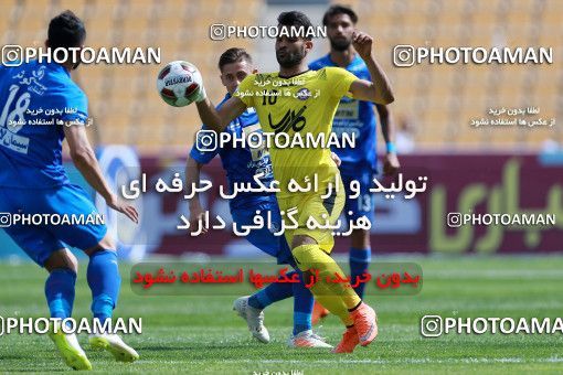 1074381, Tehran, [*parameter:4*], لیگ برتر فوتبال ایران، Persian Gulf Cup، Week 26، Second Leg، Naft Tehran 1 v 2 Esteghlal on 2018/03/29 at Takhti Stadium