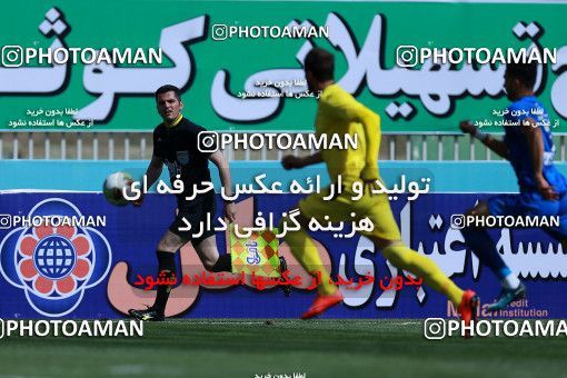 1074101, Tehran, [*parameter:4*], لیگ برتر فوتبال ایران، Persian Gulf Cup، Week 26، Second Leg، Naft Tehran 1 v 2 Esteghlal on 2018/03/29 at Takhti Stadium