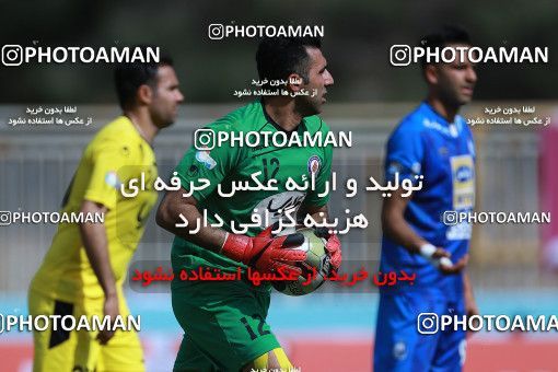 1073843, Tehran, [*parameter:4*], لیگ برتر فوتبال ایران، Persian Gulf Cup، Week 26، Second Leg، Naft Tehran 1 v 2 Esteghlal on 2018/03/29 at Takhti Stadium