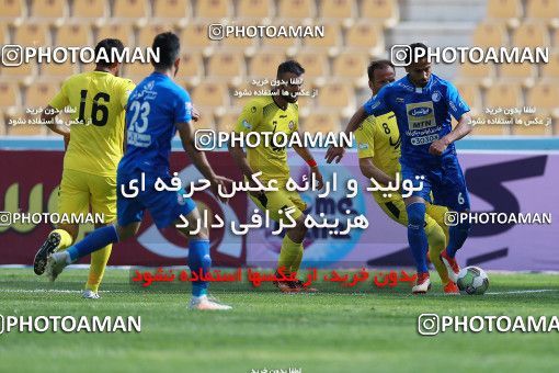 1074271, Tehran, [*parameter:4*], لیگ برتر فوتبال ایران، Persian Gulf Cup، Week 26، Second Leg، Naft Tehran 1 v 2 Esteghlal on 2018/03/29 at Takhti Stadium