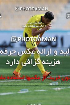 1074034, Tehran, [*parameter:4*], لیگ برتر فوتبال ایران، Persian Gulf Cup، Week 26، Second Leg، Naft Tehran 1 v 2 Esteghlal on 2018/03/29 at Takhti Stadium