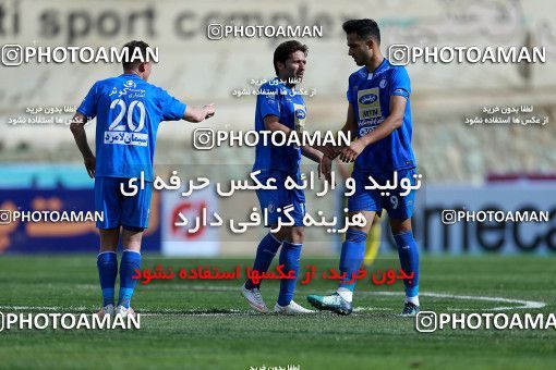 1074035, Tehran, [*parameter:4*], لیگ برتر فوتبال ایران، Persian Gulf Cup، Week 26، Second Leg، Naft Tehran 1 v 2 Esteghlal on 2018/03/29 at Takhti Stadium