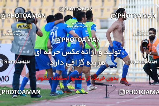 1074235, Tehran, [*parameter:4*], لیگ برتر فوتبال ایران، Persian Gulf Cup، Week 26، Second Leg، Naft Tehran 1 v 2 Esteghlal on 2018/03/29 at Takhti Stadium