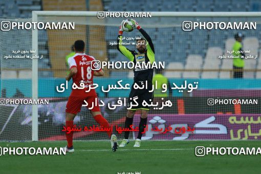 1137721, Tehran, [*parameter:4*], لیگ برتر فوتبال ایران، Persian Gulf Cup، Week 26، Second Leg، Persepolis 1 v 2 Saipa on 2018/03/29 at Azadi Stadium