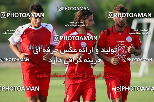 1075436, Tehran, , Persepolis Football Team Training Session on 2010/07/15 at مجموعه ورزشی شرکت واحد