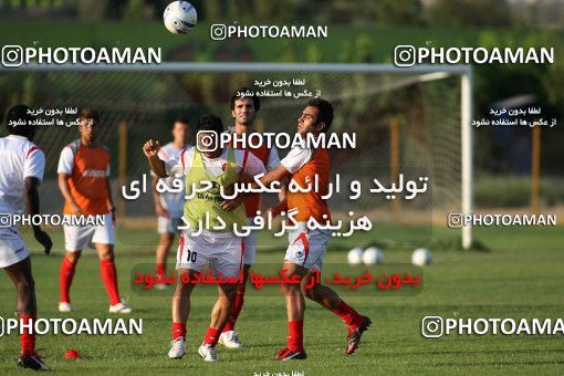 1075855, Tehran, , Persepolis Football Team Training Session on 2010/08/03 at مجموعه ورزشی شرکت واحد