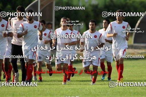 1075859, Tehran, , Persepolis Football Team Training Session on 2010/08/03 at مجموعه ورزشی شرکت واحد