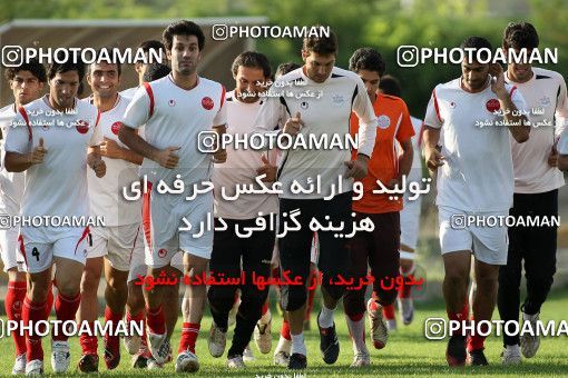 1075845, Tehran, , Persepolis Football Team Training Session on 2010/08/03 at مجموعه ورزشی شرکت واحد