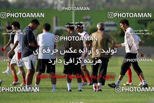 1075858, Tehran, , Persepolis Football Team Training Session on 2010/08/03 at مجموعه ورزشی شرکت واحد