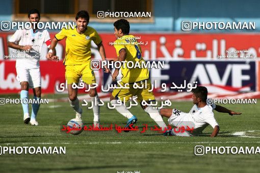 1076290, Qazvin, [*parameter:4*], لیگ برتر فوتبال ایران، Persian Gulf Cup، Week 8، First Leg، Paykan 1 v 3 Naft Tehran on 2010/09/10 at Shahid Rajai Stadium