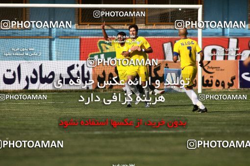 1076222, Qazvin, [*parameter:4*], لیگ برتر فوتبال ایران، Persian Gulf Cup، Week 8، First Leg، Paykan 1 v 3 Naft Tehran on 2010/09/10 at Shahid Rajai Stadium