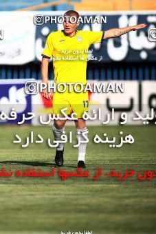 1076163, Qazvin, [*parameter:4*], لیگ برتر فوتبال ایران، Persian Gulf Cup، Week 8، First Leg، Paykan 1 v 3 Naft Tehran on 2010/09/10 at Shahid Rajai Stadium
