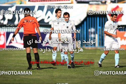 1076300, Qazvin, [*parameter:4*], لیگ برتر فوتبال ایران، Persian Gulf Cup، Week 8، First Leg، Paykan 1 v 3 Naft Tehran on 2010/09/10 at Shahid Rajai Stadium