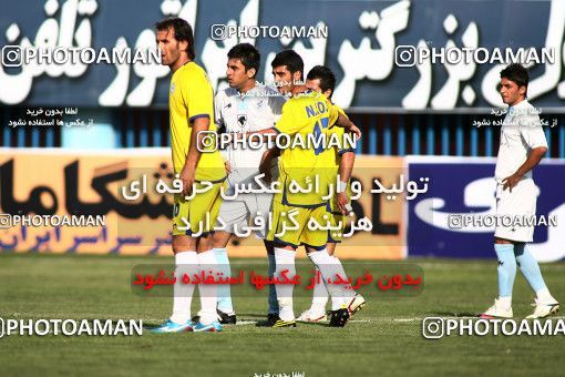 1076259, Qazvin, [*parameter:4*], لیگ برتر فوتبال ایران، Persian Gulf Cup، Week 8، First Leg، Paykan 1 v 3 Naft Tehran on 2010/09/10 at Shahid Rajai Stadium