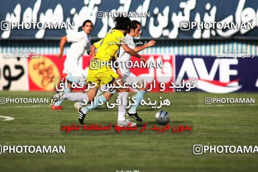 1076296, Qazvin, [*parameter:4*], لیگ برتر فوتبال ایران، Persian Gulf Cup، Week 8، First Leg، Paykan 1 v 3 Naft Tehran on 2010/09/10 at Shahid Rajai Stadium
