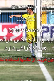 1076247, Qazvin, [*parameter:4*], لیگ برتر فوتبال ایران، Persian Gulf Cup، Week 8، First Leg، Paykan 1 v 3 Naft Tehran on 2010/09/10 at Shahid Rajai Stadium