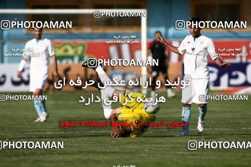 1076345, Qazvin, [*parameter:4*], لیگ برتر فوتبال ایران، Persian Gulf Cup، Week 8، First Leg، Paykan 1 v 3 Naft Tehran on 2010/09/10 at Shahid Rajai Stadium
