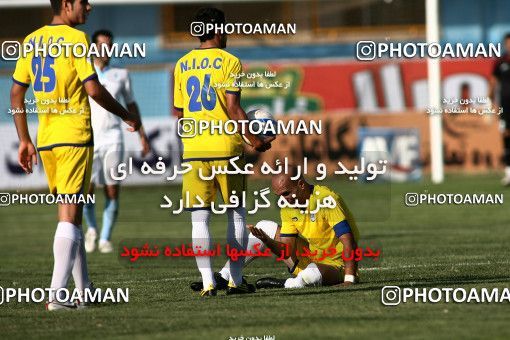 1076216, Qazvin, [*parameter:4*], لیگ برتر فوتبال ایران، Persian Gulf Cup، Week 8، First Leg، Paykan 1 v 3 Naft Tehran on 2010/09/10 at Shahid Rajai Stadium