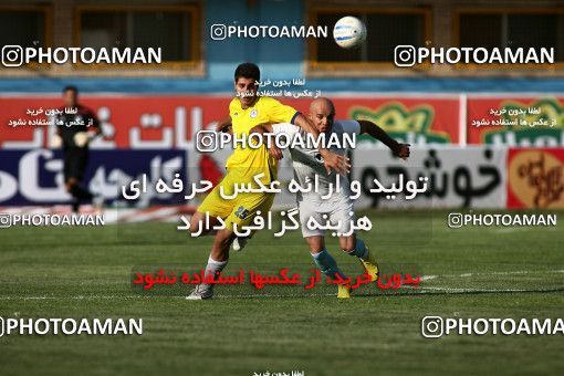 1076162, Qazvin, [*parameter:4*], لیگ برتر فوتبال ایران، Persian Gulf Cup، Week 8، First Leg، Paykan 1 v 3 Naft Tehran on 2010/09/10 at Shahid Rajai Stadium