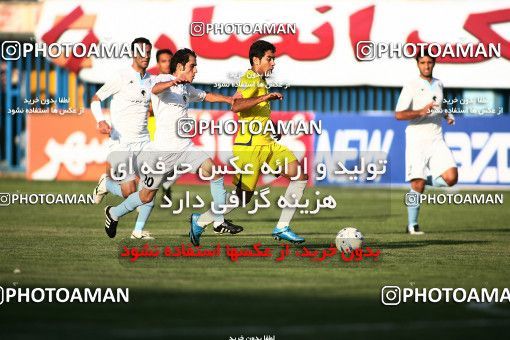 1076140, Qazvin, [*parameter:4*], لیگ برتر فوتبال ایران، Persian Gulf Cup، Week 8، First Leg، Paykan 1 v 3 Naft Tehran on 2010/09/10 at Shahid Rajai Stadium