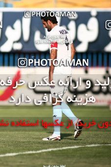 1076303, Qazvin, [*parameter:4*], لیگ برتر فوتبال ایران، Persian Gulf Cup، Week 8، First Leg، Paykan 1 v 3 Naft Tehran on 2010/09/10 at Shahid Rajai Stadium