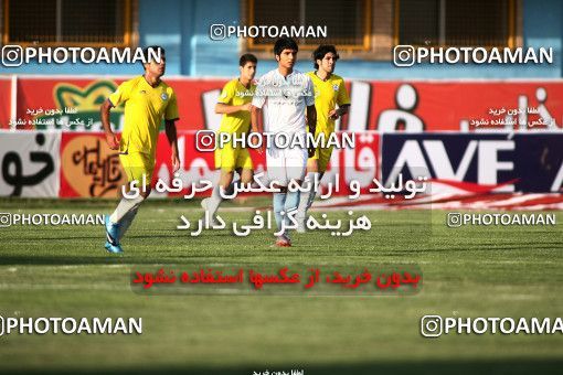1076299, Qazvin, [*parameter:4*], لیگ برتر فوتبال ایران، Persian Gulf Cup، Week 8، First Leg، Paykan 1 v 3 Naft Tehran on 2010/09/10 at Shahid Rajai Stadium
