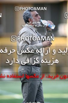 1076353, Qazvin, [*parameter:4*], لیگ برتر فوتبال ایران، Persian Gulf Cup، Week 8، First Leg، Paykan 1 v 3 Naft Tehran on 2010/09/10 at Shahid Rajai Stadium
