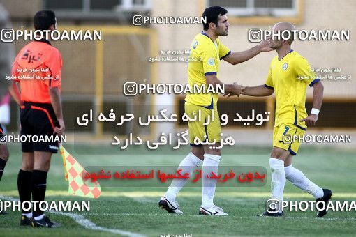 1076253, Qazvin, [*parameter:4*], لیگ برتر فوتبال ایران، Persian Gulf Cup، Week 8، First Leg، Paykan 1 v 3 Naft Tehran on 2010/09/10 at Shahid Rajai Stadium