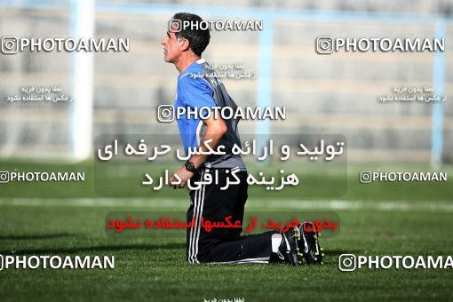 1076397, Tehran, , Paykan Football Team Training Session on 2010/09/27 at Iran Khodro Stadium