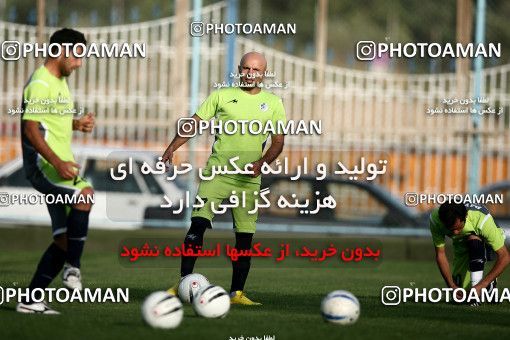 1076364, Tehran, , Paykan Football Team Training Session on 2010/09/27 at Iran Khodro Stadium