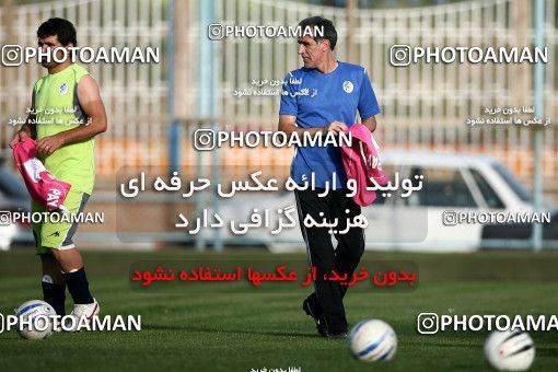 1076399, Tehran, , Paykan Football Team Training Session on 2010/09/27 at Iran Khodro Stadium