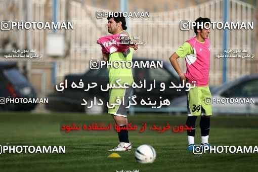 1076570, Tehran, , Paykan Football Team Training Session on 2010/09/27 at Iran Khodro Stadium