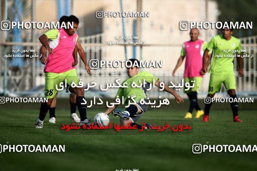 1076371, Tehran, , Paykan Football Team Training Session on 2010/09/27 at Iran Khodro Stadium