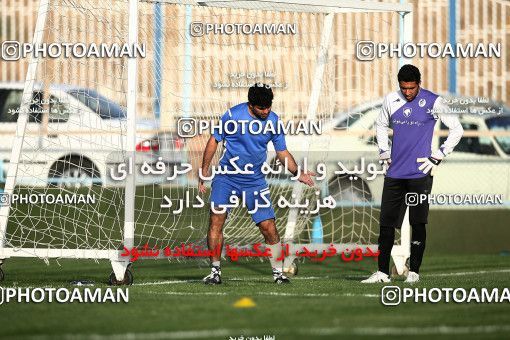 1076470, Tehran, , Paykan Football Team Training Session on 2010/09/27 at Iran Khodro Stadium