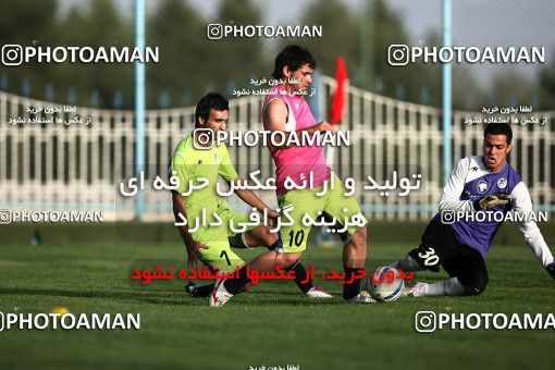 1076367, Tehran, , Paykan Football Team Training Session on 2010/09/27 at Iran Khodro Stadium
