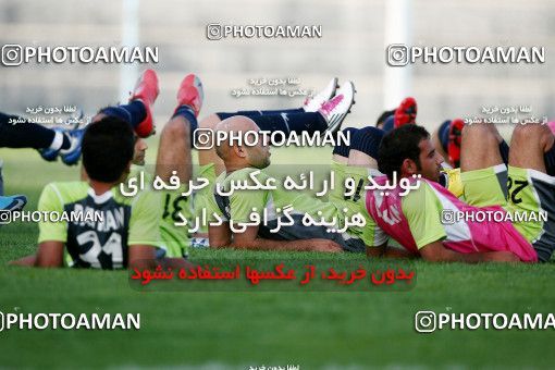 1076491, Tehran, , Paykan Football Team Training Session on 2010/09/27 at Iran Khodro Stadium