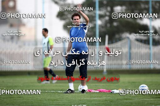 1076487, Tehran, , Paykan Football Team Training Session on 2010/09/27 at Iran Khodro Stadium