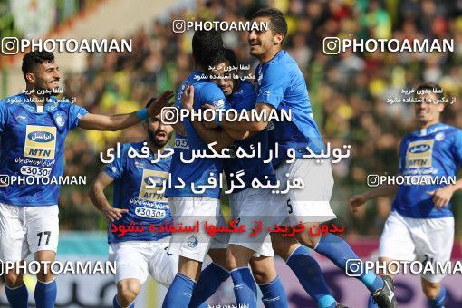 1709402, Abadan, , Semi-Finals جام حذفی فوتبال ایران, Khorramshahr Cup, Sanat Naft Abadan 1 v 2 Esteghlal on 2018/01/30 at Takhti Stadium Abadan