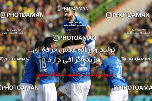 1709534, Abadan, , Semi-Finals جام حذفی فوتبال ایران, Khorramshahr Cup, Sanat Naft Abadan 1 v 2 Esteghlal on 2018/01/30 at Takhti Stadium Abadan
