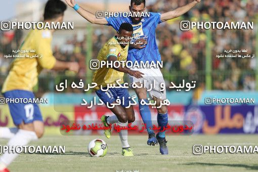 1709351, Abadan, , Semi-Finals جام حذفی فوتبال ایران, Khorramshahr Cup, Sanat Naft Abadan 1 v 2 Esteghlal on 2018/01/30 at Takhti Stadium Abadan