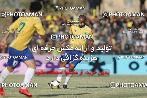 1709333, Abadan, , Semi-Finals جام حذفی فوتبال ایران, Khorramshahr Cup, Sanat Naft Abadan 1 v 2 Esteghlal on 2018/01/30 at Takhti Stadium Abadan