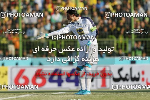 1709224, Abadan, , Semi-Finals جام حذفی فوتبال ایران, Khorramshahr Cup, Sanat Naft Abadan 1 v 2 Esteghlal on 2018/01/30 at Takhti Stadium Abadan