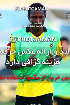 1086398, Qazvin, [*parameter:4*], لیگ برتر فوتبال ایران، Persian Gulf Cup، Week 11، First Leg، Paykan 2 v 4 Sepahan on 2010/10/15 at Shahid Rajai Stadium