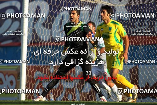 1086653, Tehran, [*parameter:4*], لیگ برتر فوتبال ایران، Persian Gulf Cup، Week 12، First Leg، Rah Ahan 2 v 1 Pas on 2010/10/24 at Ekbatan Stadium