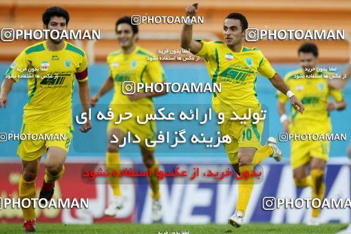 1086679, Tehran, [*parameter:4*], لیگ برتر فوتبال ایران، Persian Gulf Cup، Week 12، First Leg، Rah Ahan 2 v 1 Pas on 2010/10/24 at Ekbatan Stadium