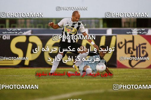 1086887, Qom, [*parameter:4*], لیگ برتر فوتبال ایران، Persian Gulf Cup، Week 12، First Leg،  2 v 1 Paykan on 2010/10/24 at Yadegar-e Emam Stadium Qom