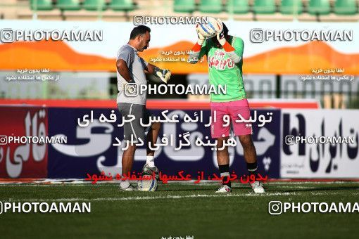 1086943, Qom, [*parameter:4*], لیگ برتر فوتبال ایران، Persian Gulf Cup، Week 12، First Leg،  2 v 1 Paykan on 2010/10/24 at Yadegar-e Emam Stadium Qom